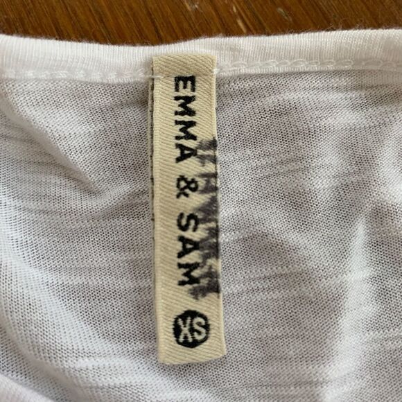 Emma & Sam white crop top - Picture 4 of 4